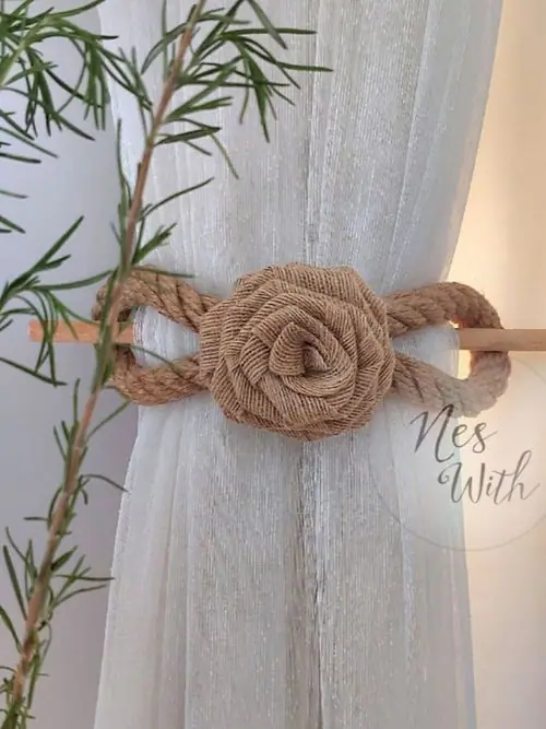 Gül Detaylı Perde Aksesuarı 28 cm – El Yapımı Fon Perde Bağı 2'li Set (Model 2)